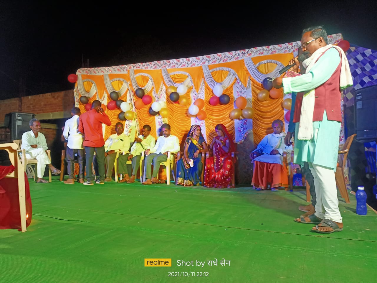 Photo of जनपद सदस्य सतबती सोरी ने नवरात्रि के दौरानअपने क्षेत्र का किया दौरा।