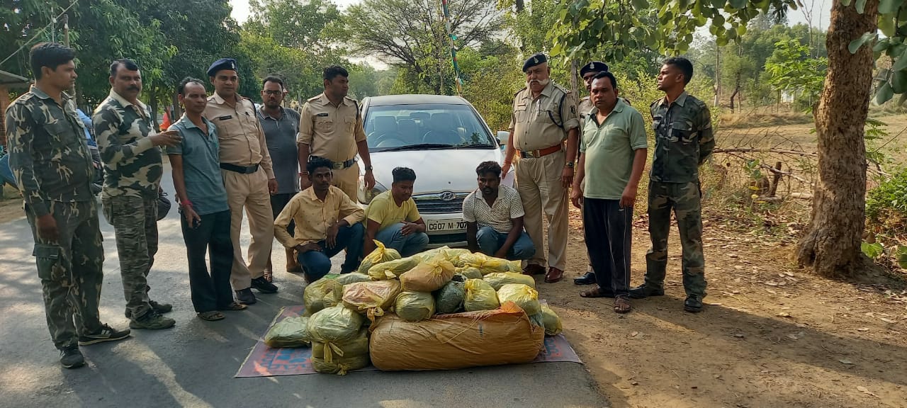 Photo of गांजा तस्करी करते 03 आरोपी गिरफ्तार।