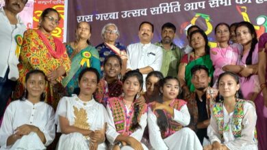 Photo of रास गरबा महोत्सव में शामिल हुए संसदीय सचिव