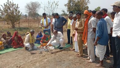 Photo of घुचापाली स्थित बूढ़ादेव देवालय में होगा किचन shed का निर्माण।जनपद उपाध्यक्ष ने किया भूमि पूजन….