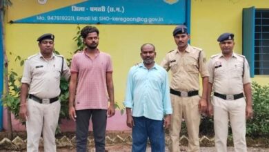 Photo of धमतरी पुलिस की कार्यवाही – केरेगांव में गौवंश तस्करी के दो आरोपी गिरफ्तार, वाहन व पशु जप्त