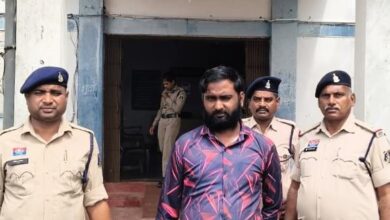 Photo of धमतरी पुलिस : फरार चिट्टा सौदागर गिरफ्तार, जेल भेजा गया