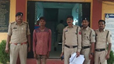 Photo of धमतरी पुलिस की त्वरित कार्यवाही – रायपुर-भखारा रोड पर झपटमार गिरोह का पर्दाफाश