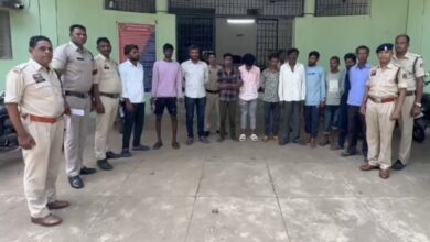 Photo of ऑपरेशन “निश्चय” : महासमुंद पुलिस की ऐतिहासिक कार्यवाही, 51 आरोपी गिरफ्तार