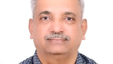 Photo of धमतरी जिला की बालिकाओं को निःशुल्क ड्यूज बॉल क्रिकेट प्रशिक्षण – किक्रेट संघ सचिव अजय बाबर