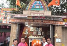 Photo of रजत महोत्सव के लिए प्रधानमंत्री नरेंद्र मोदी की सभा हेतु अल सुबह आमंत्रण देने पहुंचे प्रीतेश गांधी