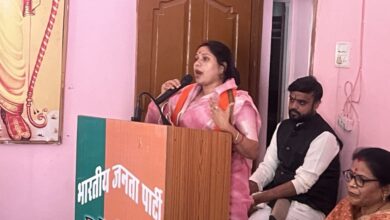 Photo of संगठन, सेवा और समर्पण के मंत्र के साथ कांकेर पहुँचीं रंजना साहू, कांकेर जिला संगठन प्रभारी बनने के बाद रंजना साहू ने ली परिचयात्मक बैठक