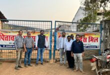 Photo of पितावली राइस मिल पर प्रशासन की बड़ी कार्रवाई, मिल सील 26329 क्विंटल धान व 1733 क्विंटल चावल जब्त, 4 वाहन भी जप्त