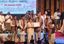 Photo of कला के क्षेत्र में बढ़ा महासमुंद का गौरव , तृप्ति खरे को मिला स्वर्ण पदक