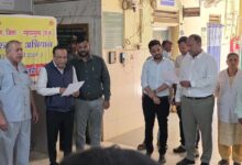 Photo of शासकीय चिकित्सा महाविद्यालय सम्बद्ध चिकित्सालय महासमुंद में राष्ट्रपिता की पुण्यतिथि पर श्रद्धांजलि, विकसित भारत अभियान के तहत कुष्ठ उन्मूलन का संकल्प…..