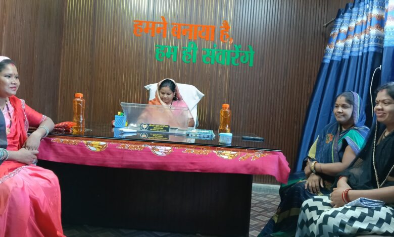Photo of लुकेश्वरी थानसिंग निषाद की अध्यक्षता में प्रेजिडेंट इन काउंसिल बैठक सम्पन्न