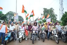 Photo of पिथौरा में विधायक डॉ. संपत अग्रवाल के नेतृत्व में विशाल तिरंगा यात्रा