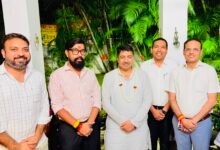 Photo of दीपक मश्क़े से सौजन्य मुलाकात कर नवनियुक्त राष्ट्रीय संयोजक को स्वप्निल ने दी बधाई
